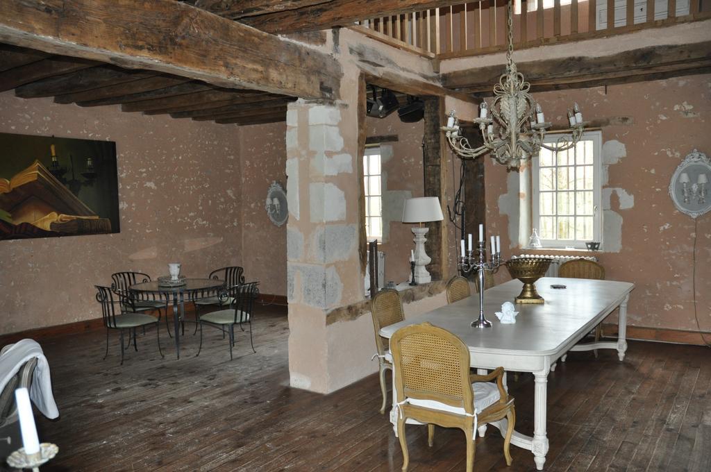 Moulin De Morance Bed & Breakfast Ecommoy Dış mekan fotoğraf